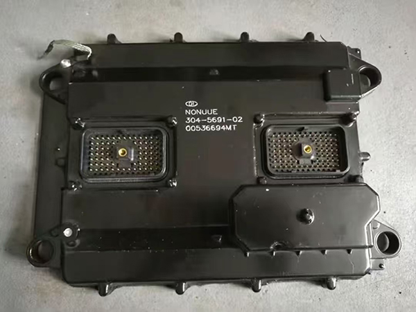 汽车ECU控制器